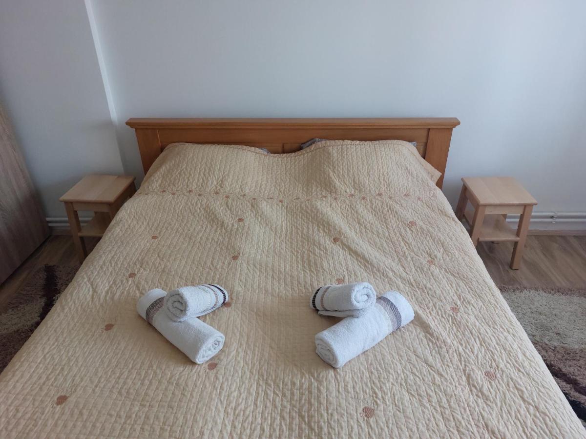 Apartman Centar Sremska Mitrovica Exterior photo
